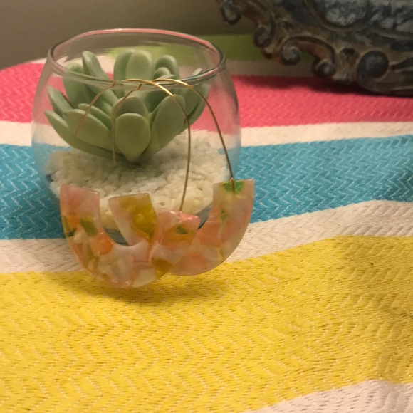 Blush Acrylic U Earrings - Picture 2 of 2